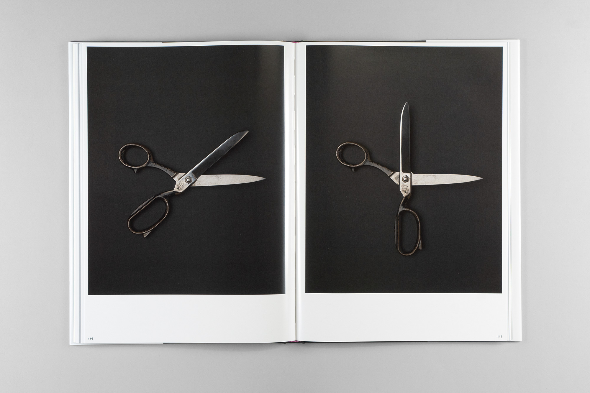 photography-as-motif-heider-horak-rastl-rohrauer-mark-pezinger-books-design-astrid-seme-10